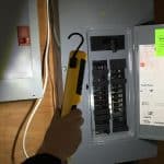 CAT CT3125EU RECHARGABLE FLOOD LED WORKLIGHT 500LM - Image 7