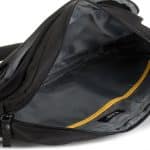 CAT MILLENNIAL CLASIC GORDON 83701-01 13 MESSENGER BLACK - Image 2